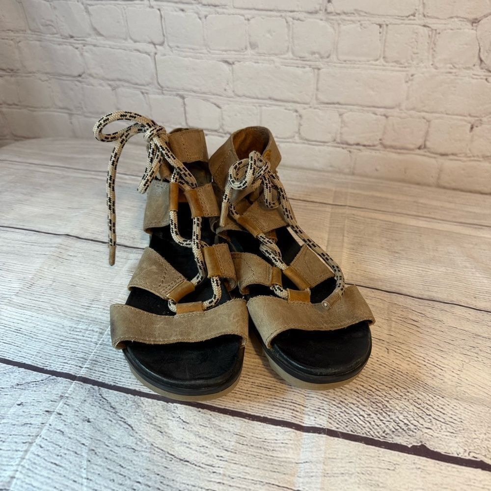 Sorel Torpeda Lace Sandals size 8.5 - Picture 2 of 7